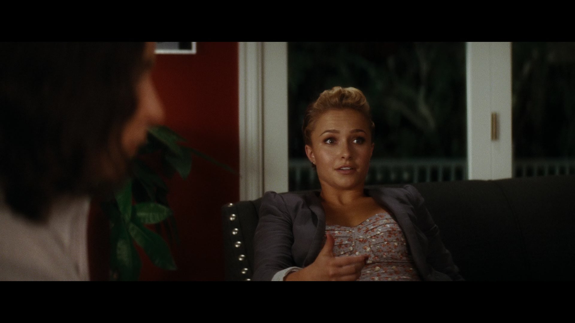 Scream_4_2011_1080p_11073~0.jpg