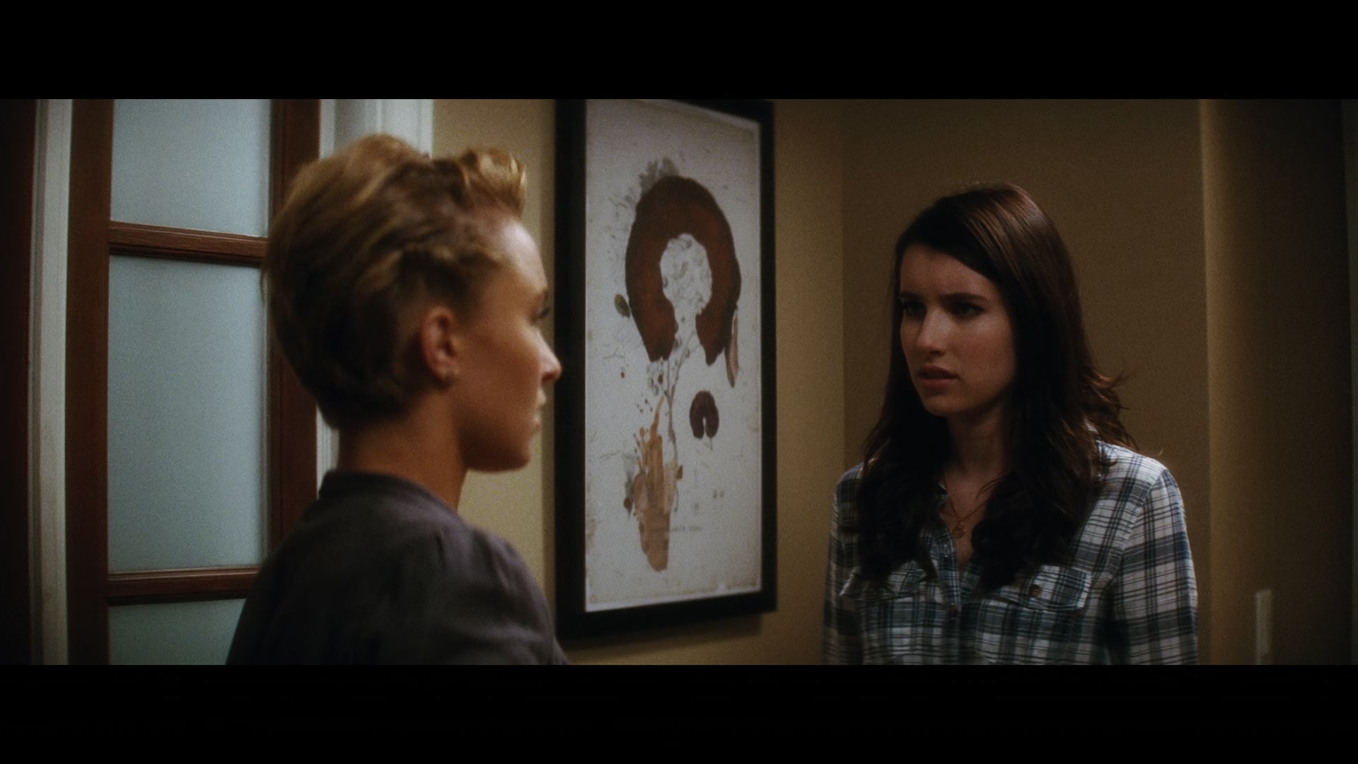 Scream_4_2011_1080p_11417~0.jpg