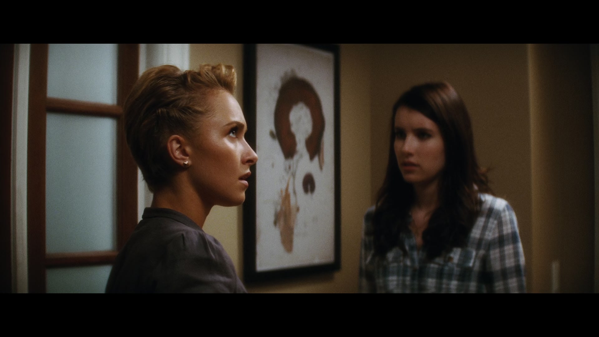 Scream_4_2011_1080p_11419~0.jpg