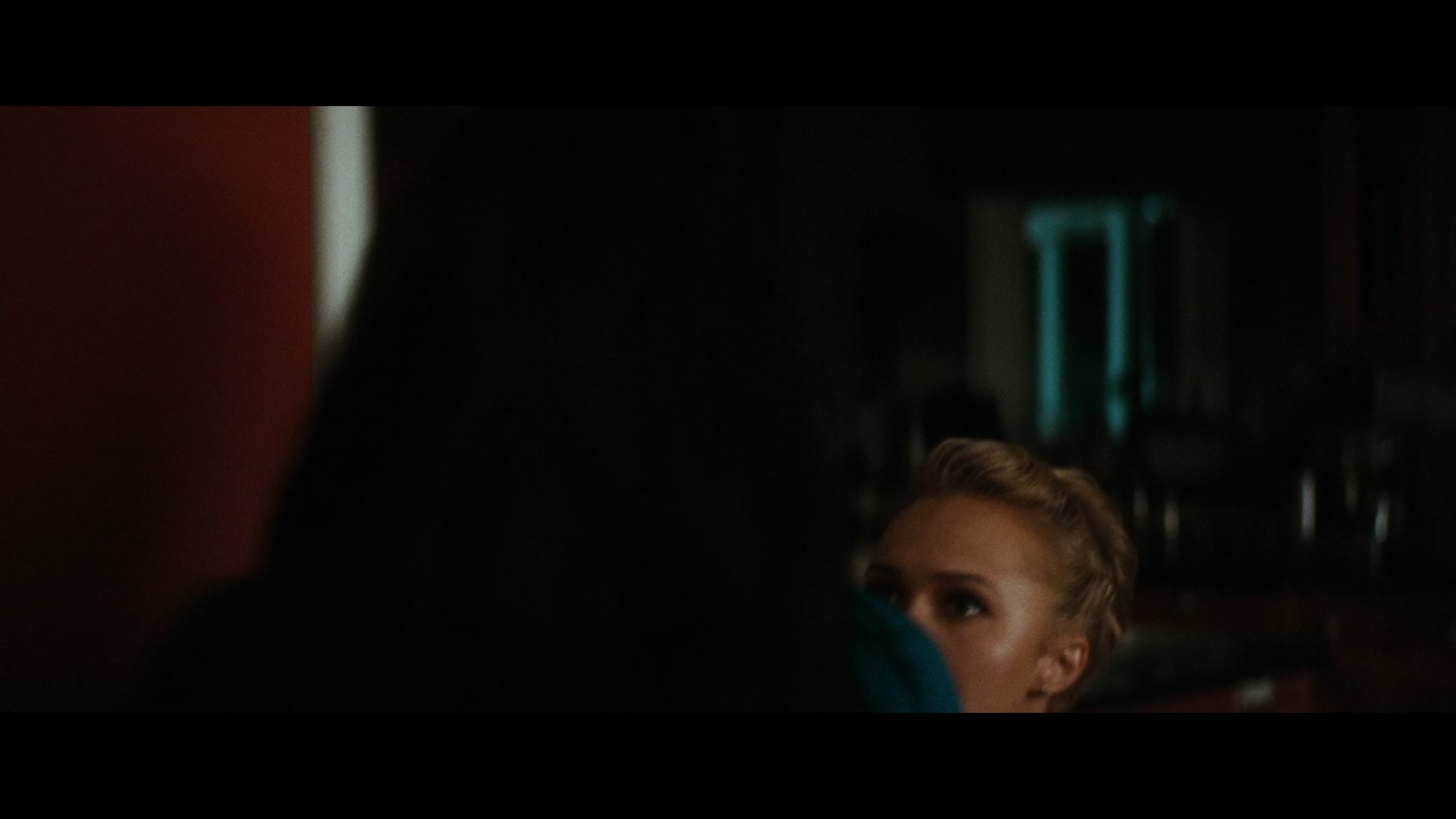 Scream_4_2011_1080p_11743~0.jpg