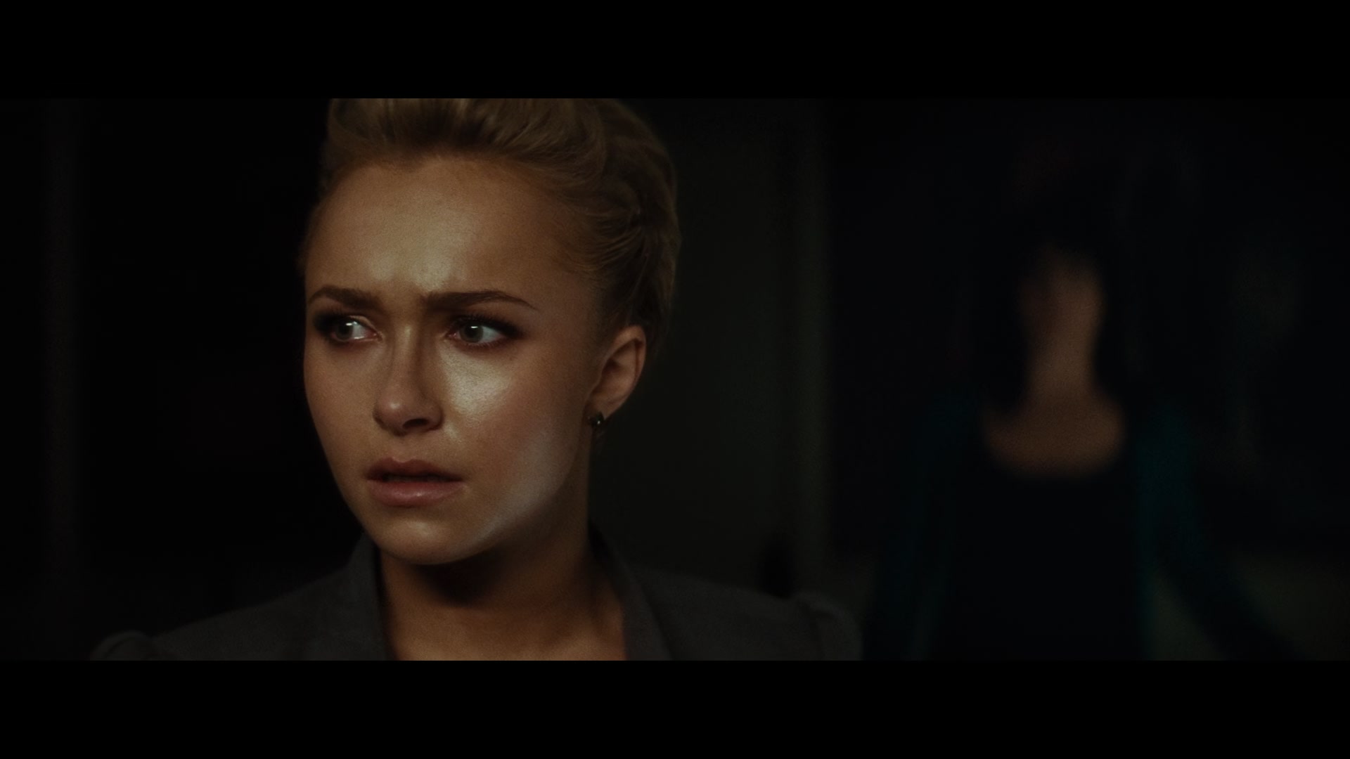 Scream_4_2011_1080p_11819~0.jpg
