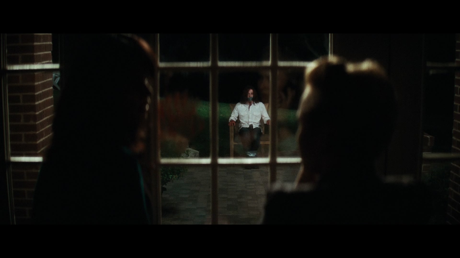Scream_4_2011_1080p_11947~0.jpg