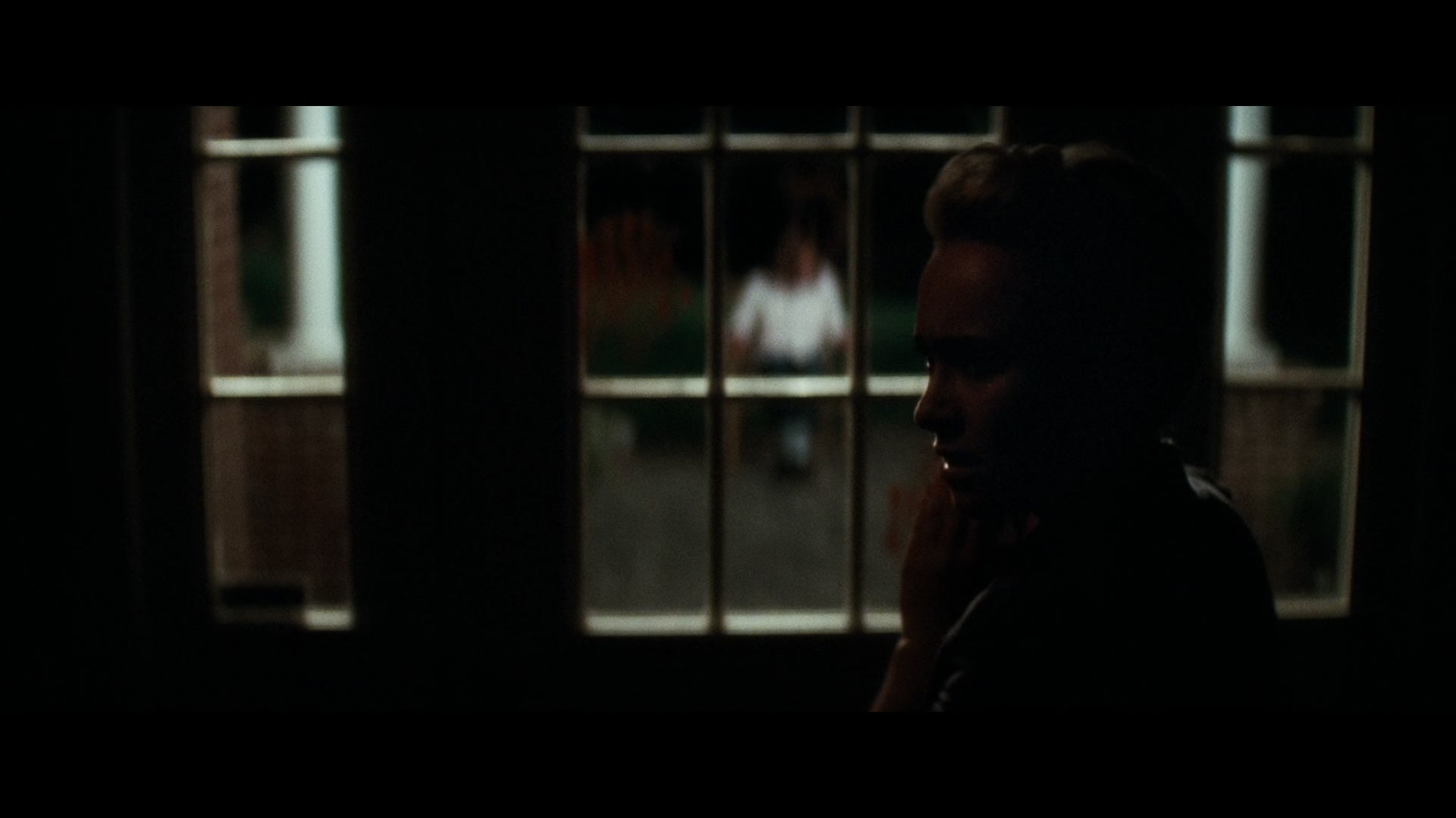 Scream_4_2011_1080p_11984~0.jpg