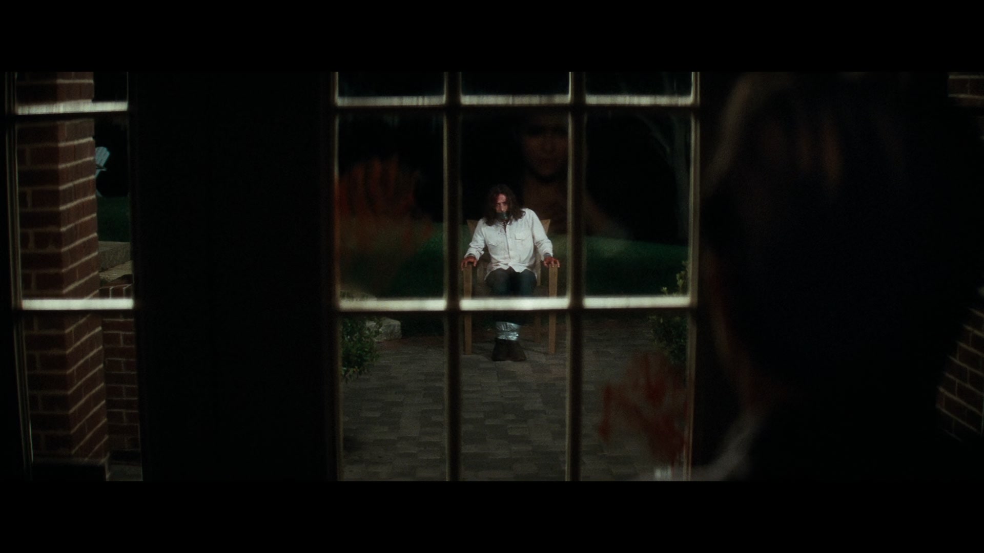 Scream_4_2011_1080p_11998~0.jpg