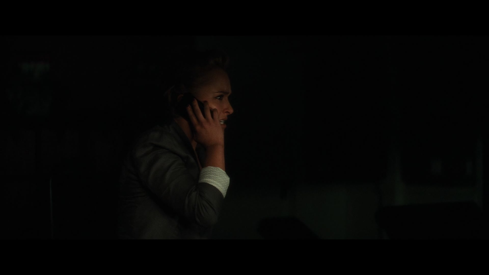 Scream_4_2011_1080p_12063~0.jpg Scream_4_2011_1080p_12063~0.jpg