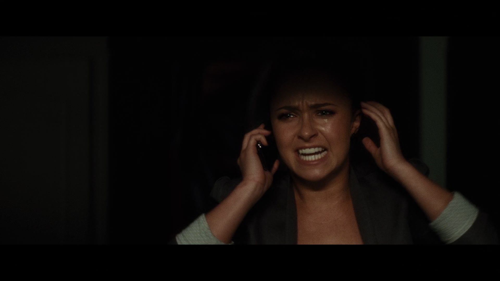 Scream_4_2011_1080p_12141~0.jpg Scream_4_2011_1080p_12141~0.jpg