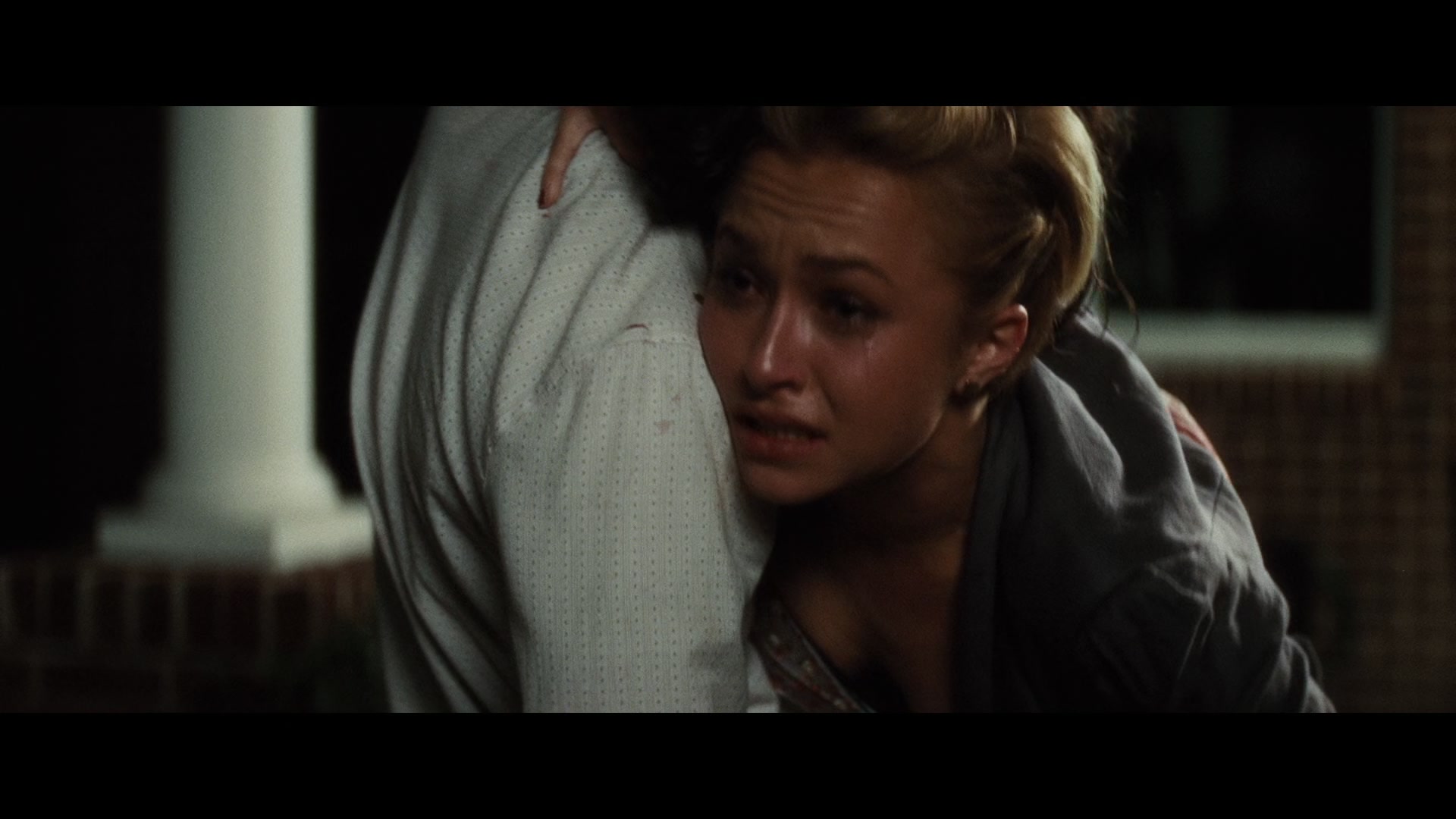 Scream_4_2011_1080p_12331~0.jpg