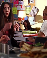 Heroes_S04E01E02_1080p_10315.jpg
