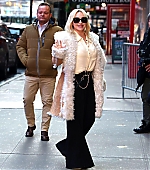 OutAbout_GMAStudios_NYC_March2023-Ads_282129.jpg